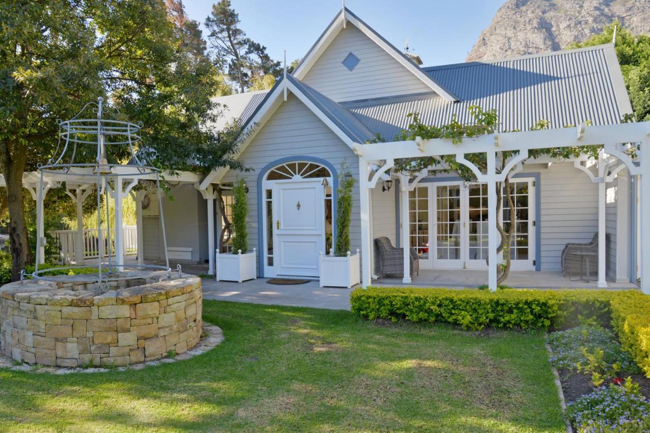 פרנצ'הוק Farm Lorraine Lake Cottage, Loft Cottage And Garden Cottage מראה חיצוני תמונה