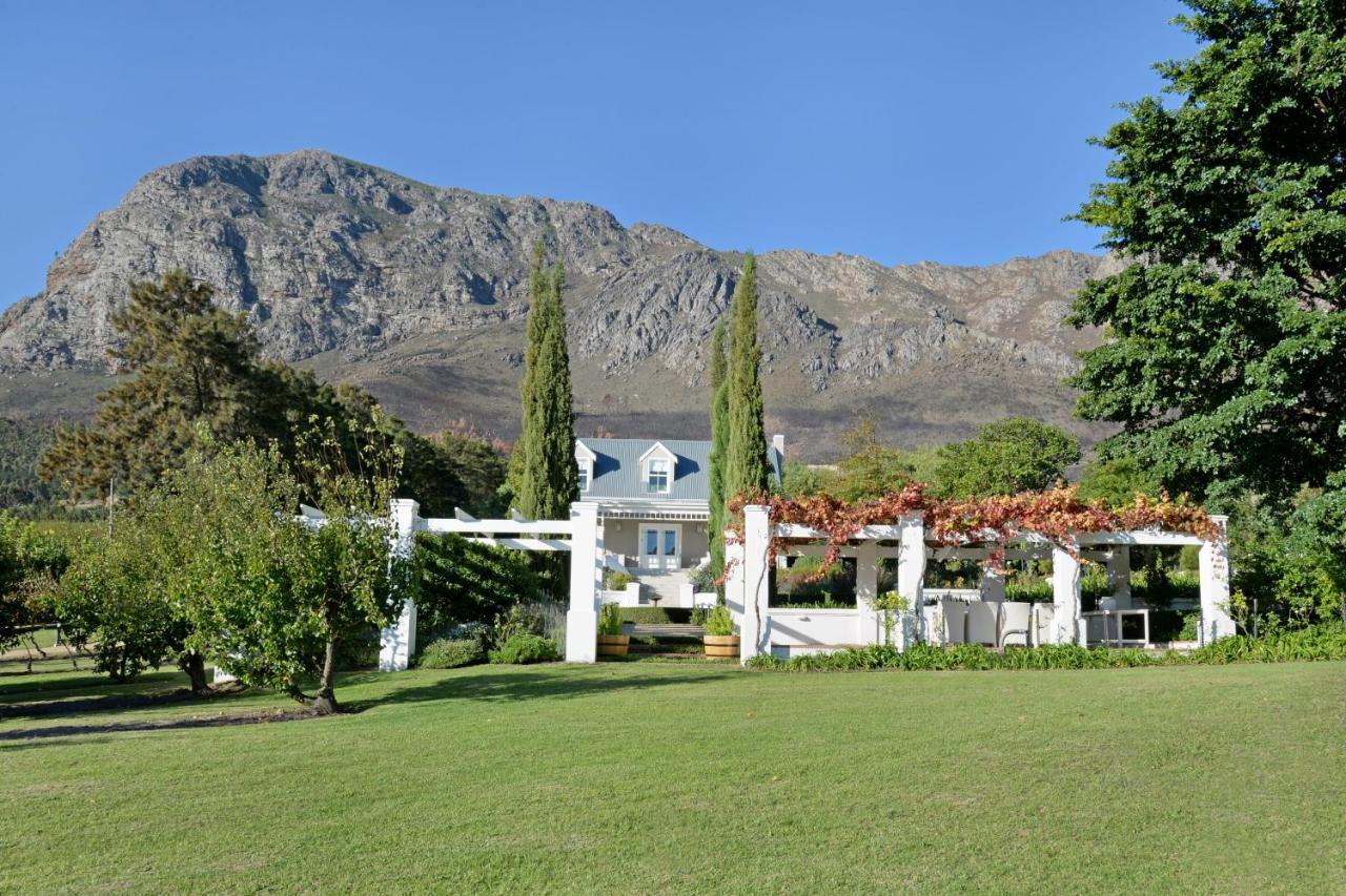 פרנצ'הוק Farm Lorraine Lake Cottage, Loft Cottage And Garden Cottage מראה חיצוני תמונה